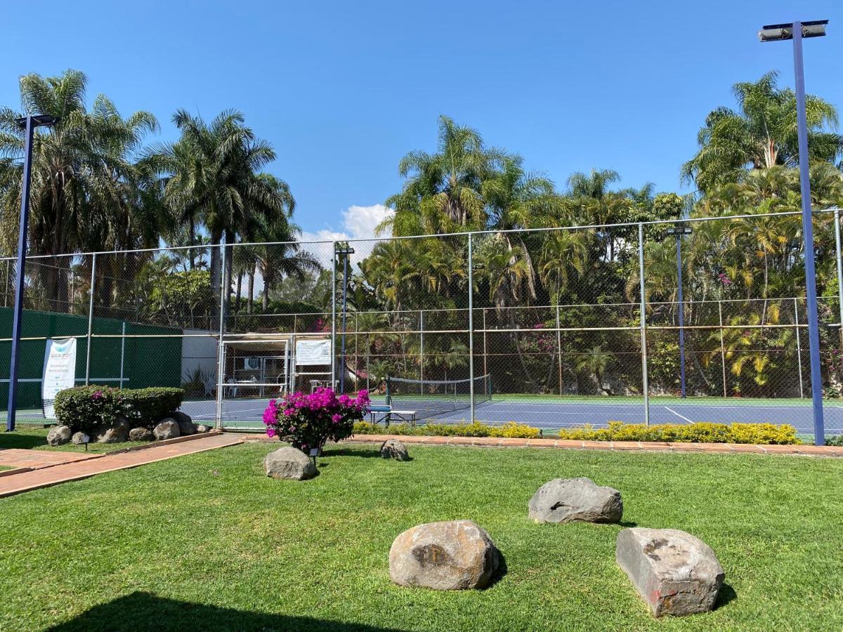 Bed & Tennis - Vista Hermosa Куернавака Екстериор снимка